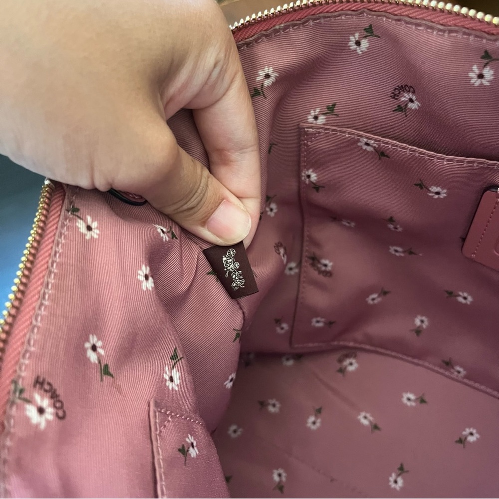 Coach Kelsey Satchel - Picture 6 of 11